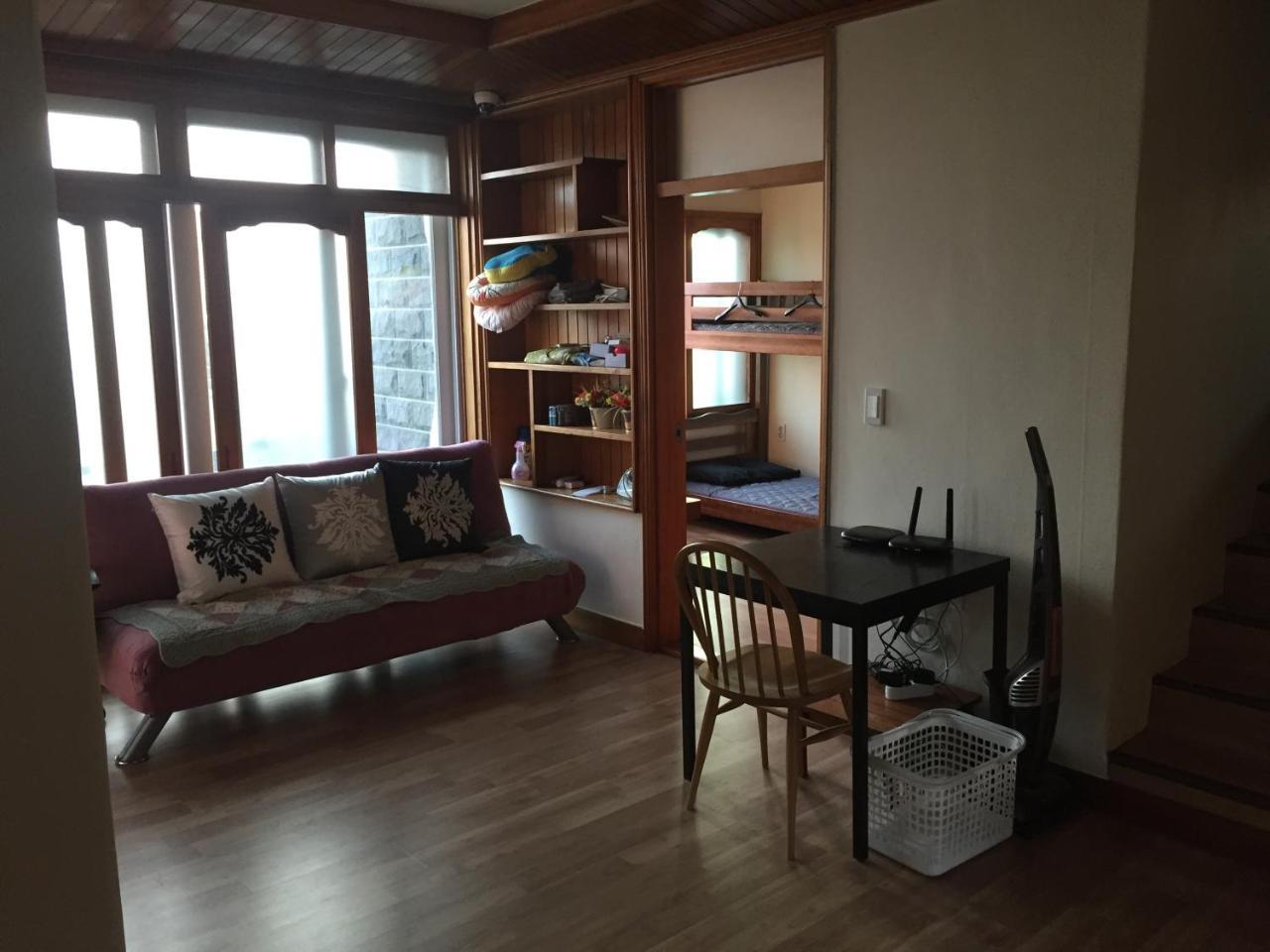 Jeju Guesthouse מראה חיצוני תמונה